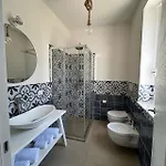 Bed and Breakfast Dimora Oniri 3*