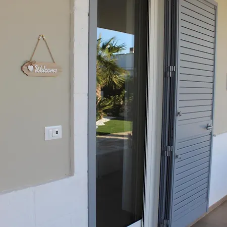 Dimora Oniri Bed & Breakfast 3*