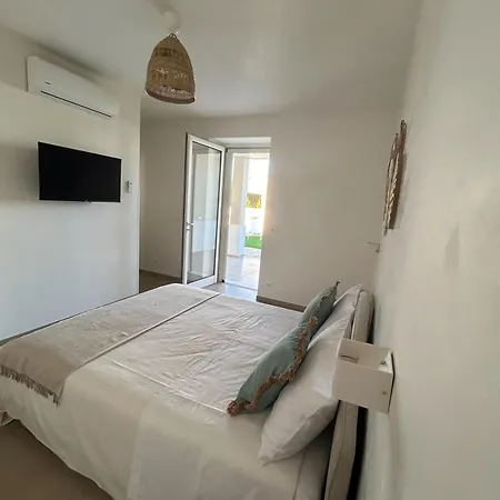 Dimora Oniri Bed & Breakfast