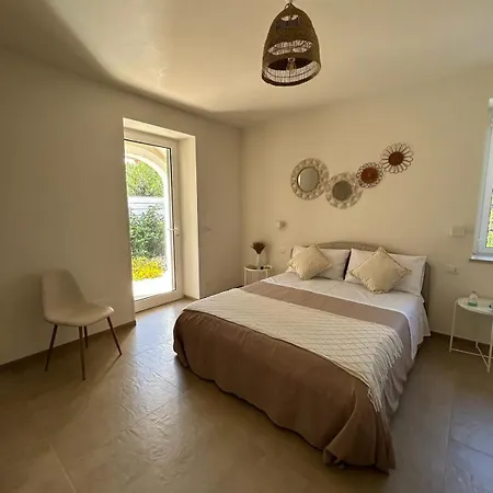 Bed & Breakfast Dimora Oniri 3*